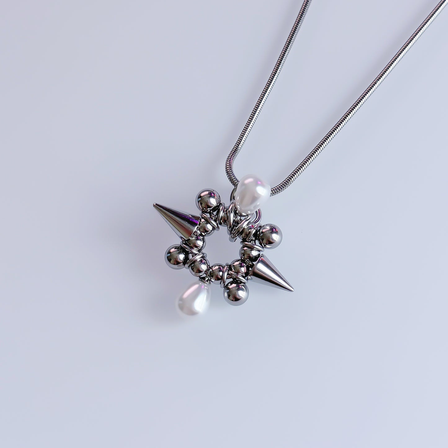 32°C Touch Necklace