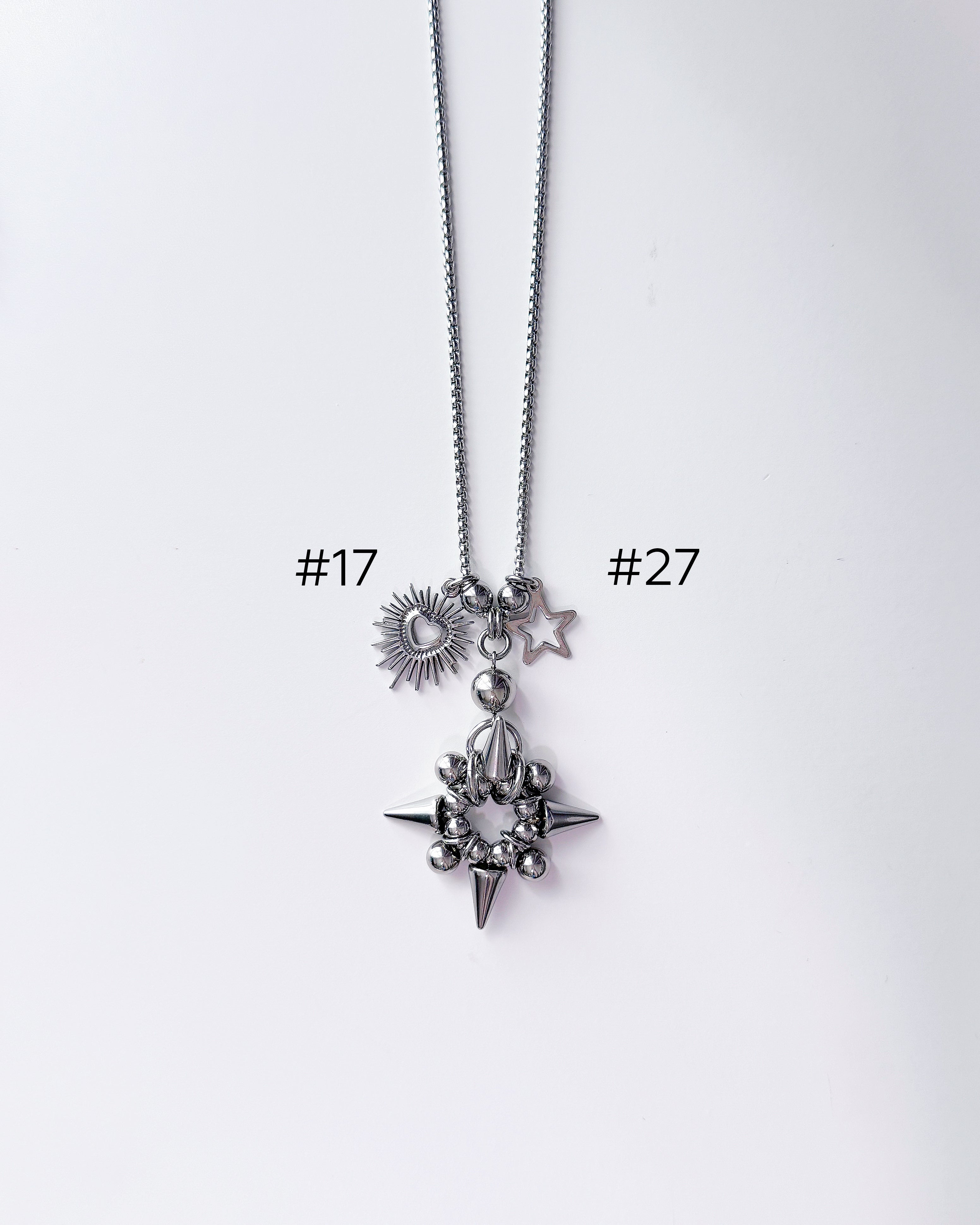 [Long Chain] Facade Necklace Charm Bar