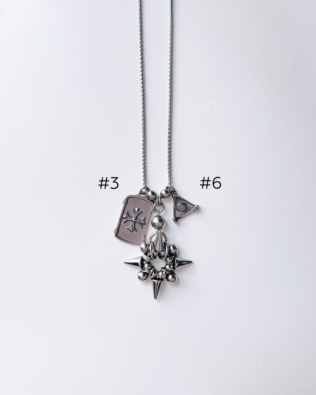 [Long Chain] Facade Necklace Charm Bar