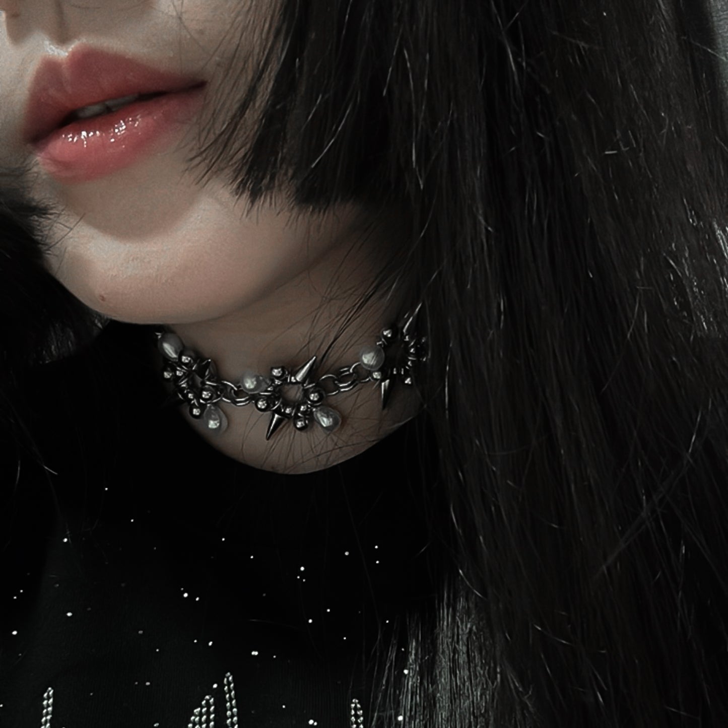 32°C Touch Choker