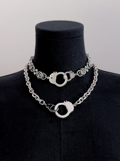 Hand Cuff Choker