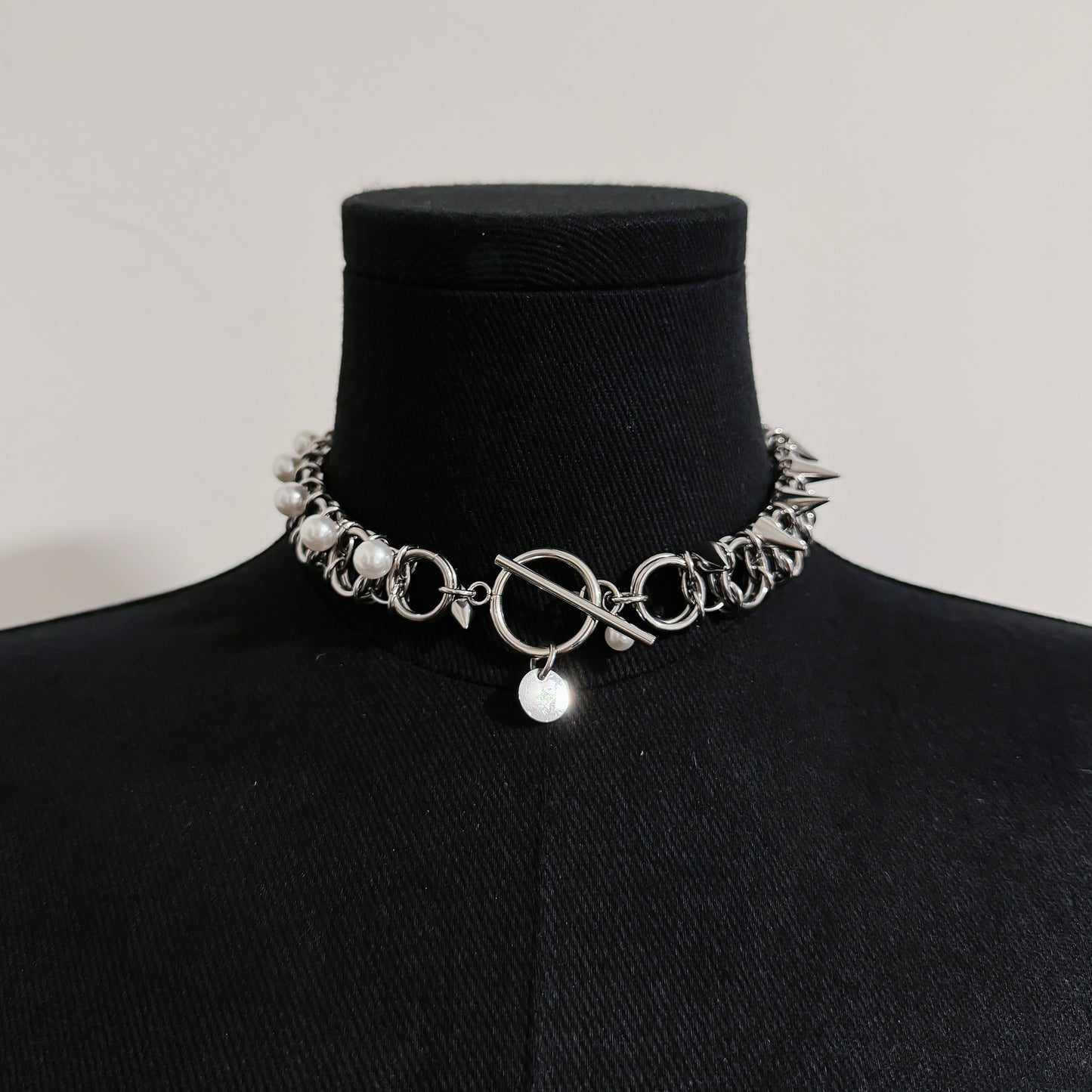 Halfie Choker (Spike and Pearls)