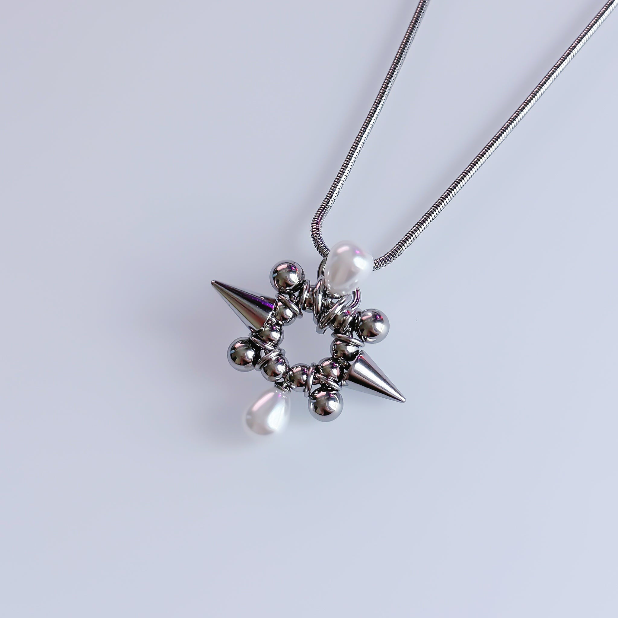 32°C Touch Necklace
