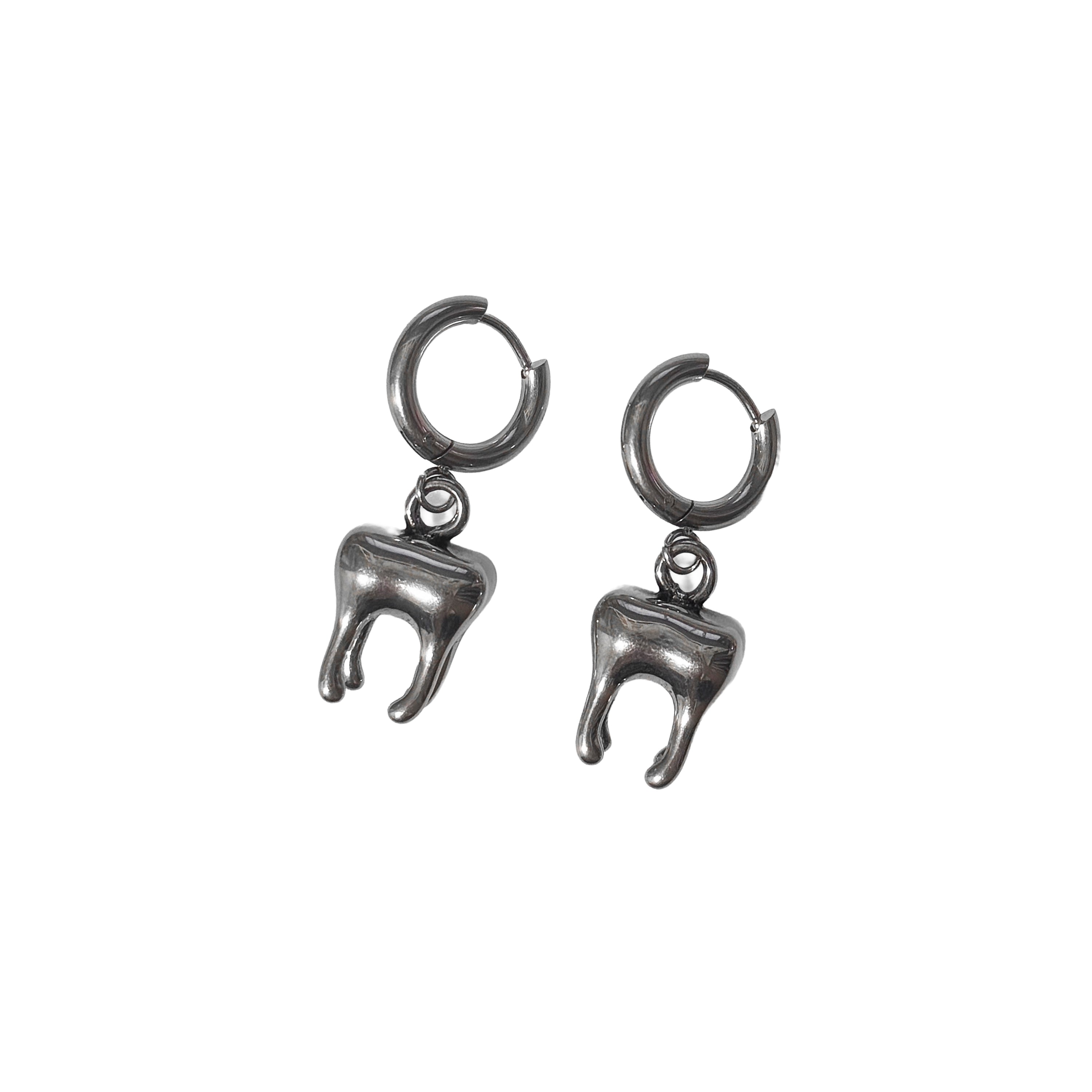 Tooth Earring (Ver 1 and Ver 2)